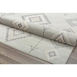 Hailey Amaranth Gray 5 ft. x 7 ft. Area Rug by CosmoLiving by Cosmopolitan -HOMELEGEND Sales gray cosmoliving by cosmopolitan area rugs ra28264 4f 1000