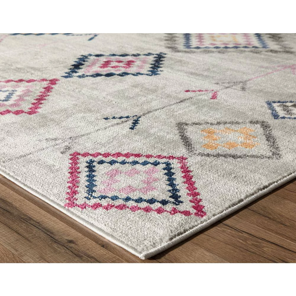 Bodrum Native Multi 4 ft. x 6 ft. Area Rug by CosmoLiving by Cosmopolitan 6 Bodrum Native Multi 4 ft. x 6 ft. Area Rug by CosmoLiving by Cosmopolitan - Image 4