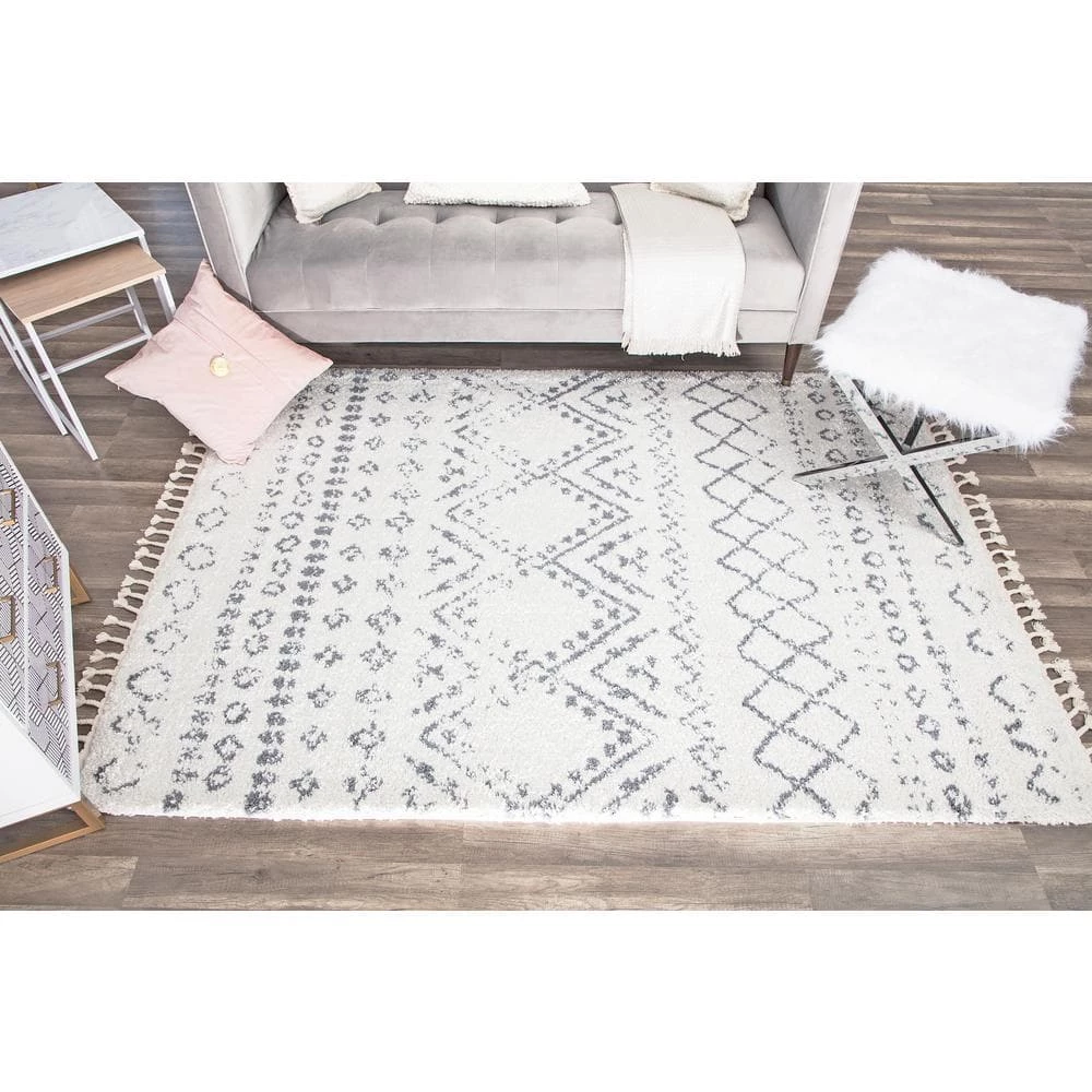Mason Shag Shadow Gray 5 ft. x 7 ft. Rectangle Oriental Polypropylene Area Rug by CosmoLiving by Cosmopolitan 8 Mason Shag Shadow Gray 5 ft. x 7 ft. Rectangle Oriental Polypropylene Area Rug by CosmoLiving by Cosmopolitan - Image 6