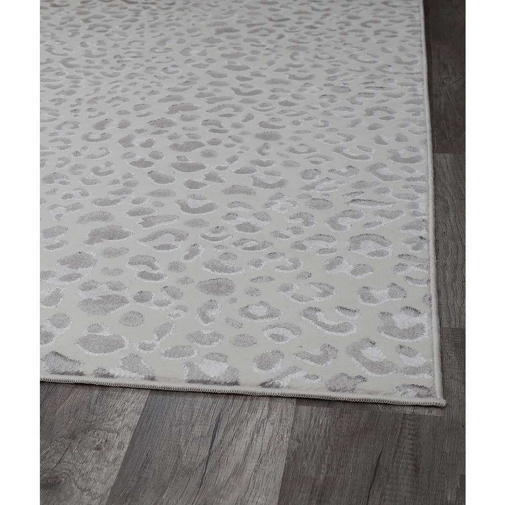 Hazel Snow Leopard White 5 ft. x 7 ft. Area Rug by CosmoLiving by Cosmopolitan 6 Hazel Snow Leopard White 5 ft. x 7 ft. Area Rug by CosmoLiving by Cosmopolitan - Image 4